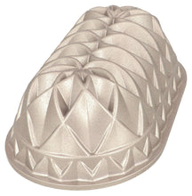 Load image into Gallery viewer, Brikmann CONTOURA Cake Pan