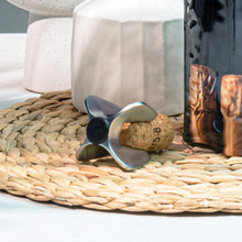 Load image into Gallery viewer, Vacu Vin Champagne Opener