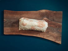 Load image into Gallery viewer, Bee&#39;s Wraps BEE-HIVE Bread Wrap
