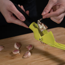 Load image into Gallery viewer, Trebonn Pesto Garlic Press
