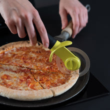 Load image into Gallery viewer, Trebonn Willy Pizza Wheel
